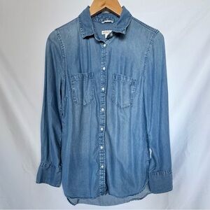 Blue Denim-like long sleeve shirt